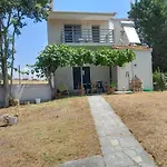 Georgia's Summer House Kariani