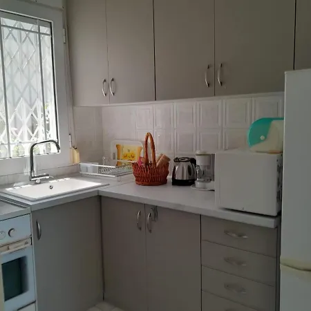 Three Bedroom Summer House Kariani