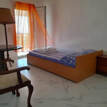 Three Bedroom Summer House Holiday home